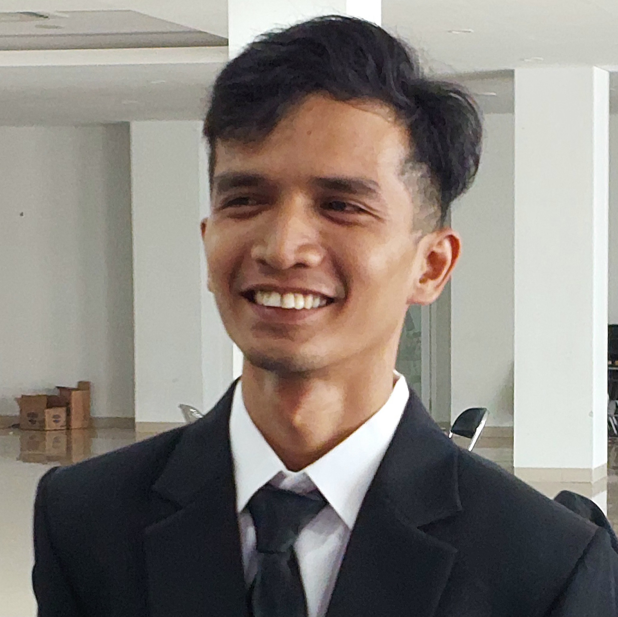 Nagib Romadhony
